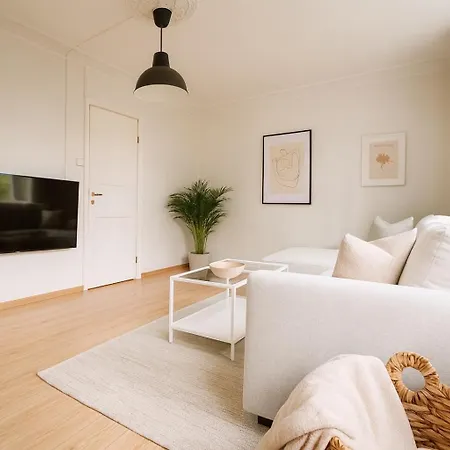Twin Flat 2nd Floor Centre - Norwegians Minimum Age 25 Apartamento Bergen