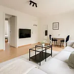 Twin Flat 2nd Floor Centre - Norwegians Minimum Age 25 * Bergen