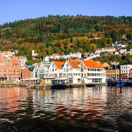 Apartamento Twin Flat 2nd Floor Centre - Norwegians Minimum Age 25 *