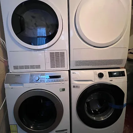 דירה Twin Flat 2nd Floor Centre - Norwegians Minimum Age 25 ברגן